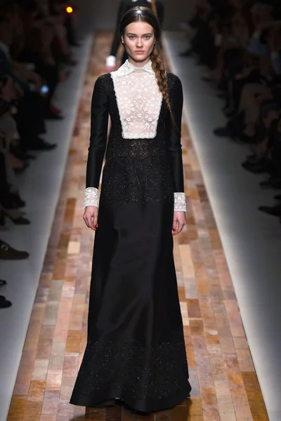 Look 66